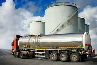 Filtrazione ed eliminazione dell'acqua HYDAC per il trasferimento del diesel tra depositi e presso le stazioni di rifornimento diesel