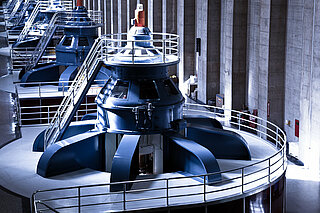 Darstellung mehrerer Generatoren in einem Wasserkraftwerk